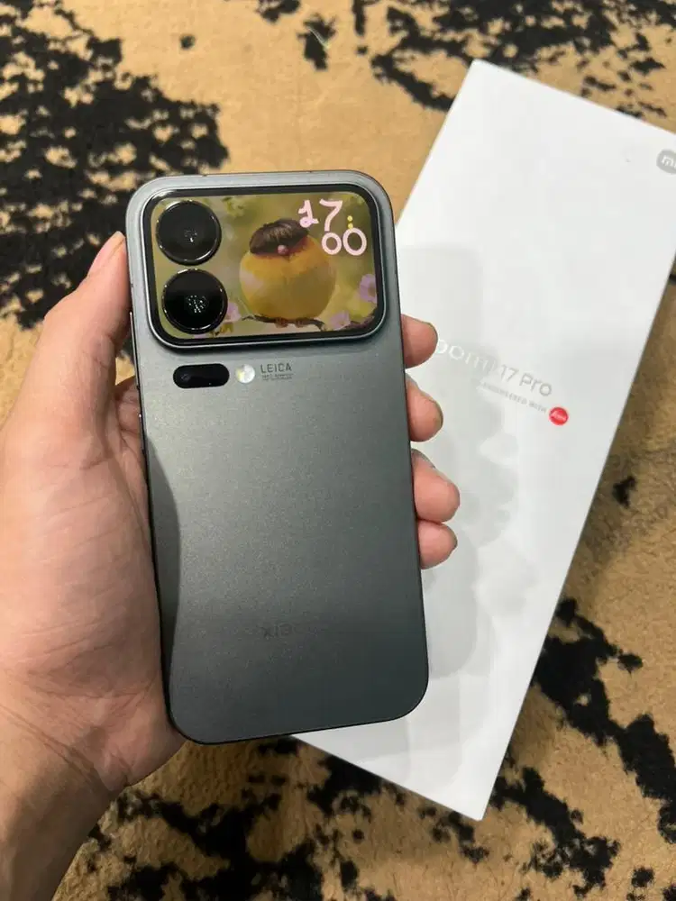 Xiaomi 17pro 12/256gb resmi beacukai, mulus nominus.
