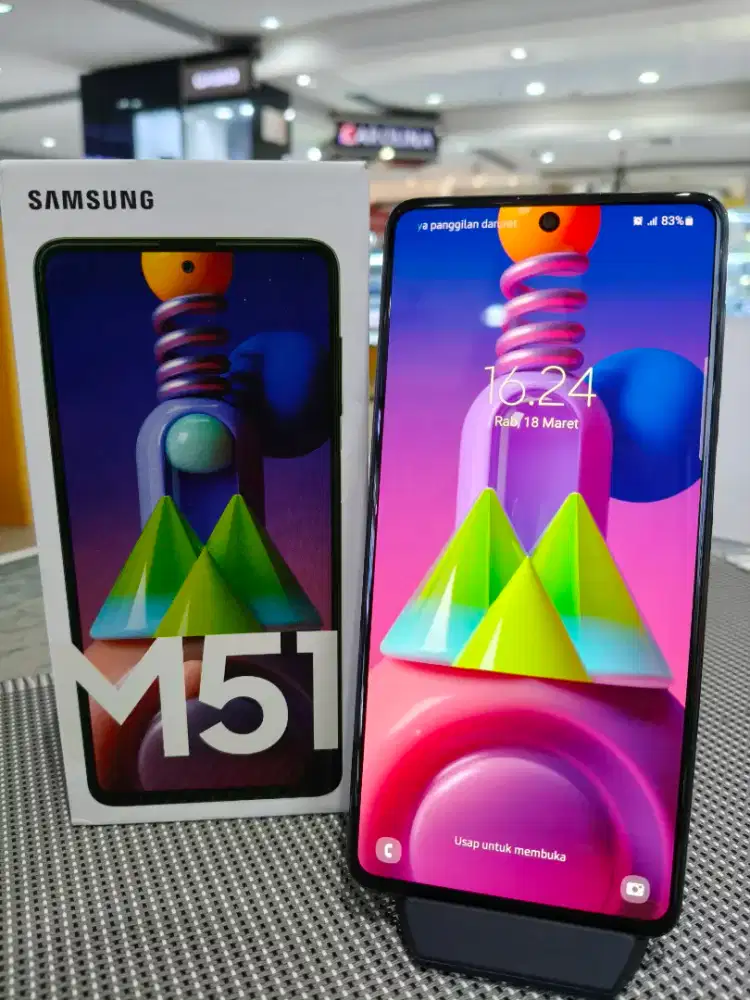 Samsung Galaxy M51 8/128GB Fullset Bawaan