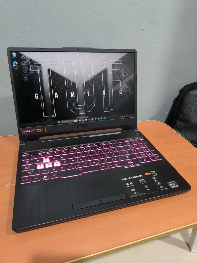 Asus TuF A15 ryzen 7535hs Rtx 2050 laptop gaming kuliah kerja desain