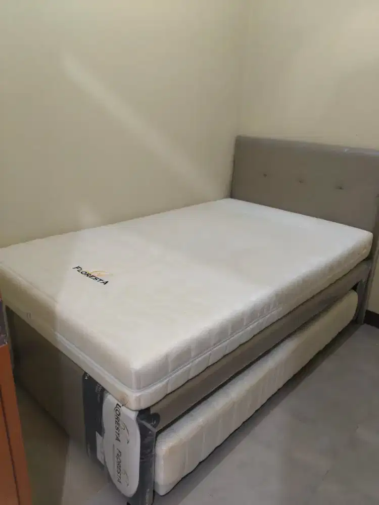 Springbed double bed merk floresta