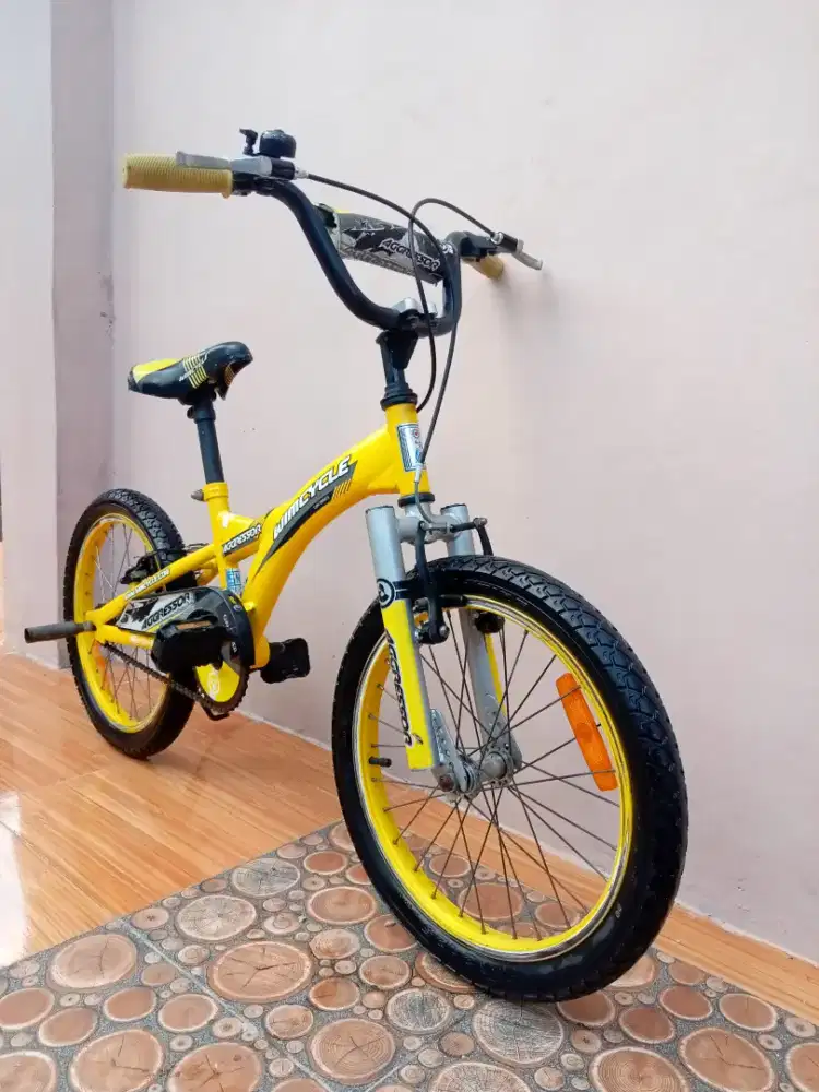 Sepeda BMX 18 Wimcycle AGGRESSOR.