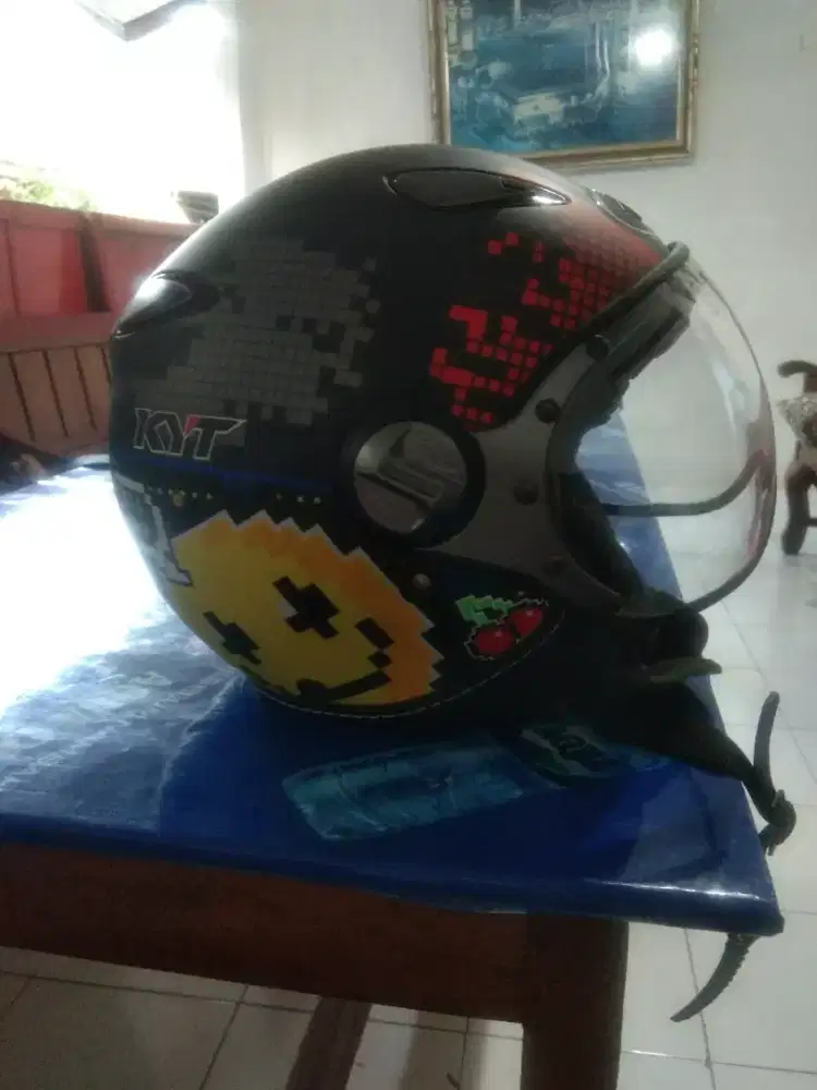 Dijual helm kyt elsico ori