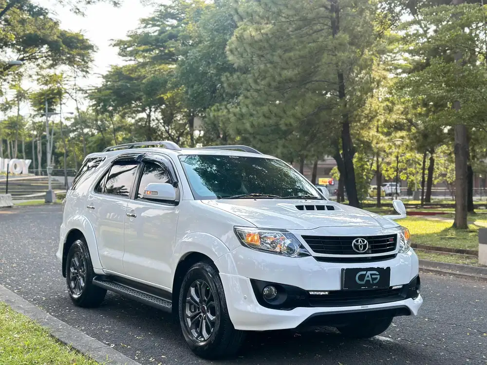 Toyota Fortuner VNT TRD 2014