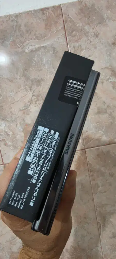 Samsung Zfold 4 12/512 sein