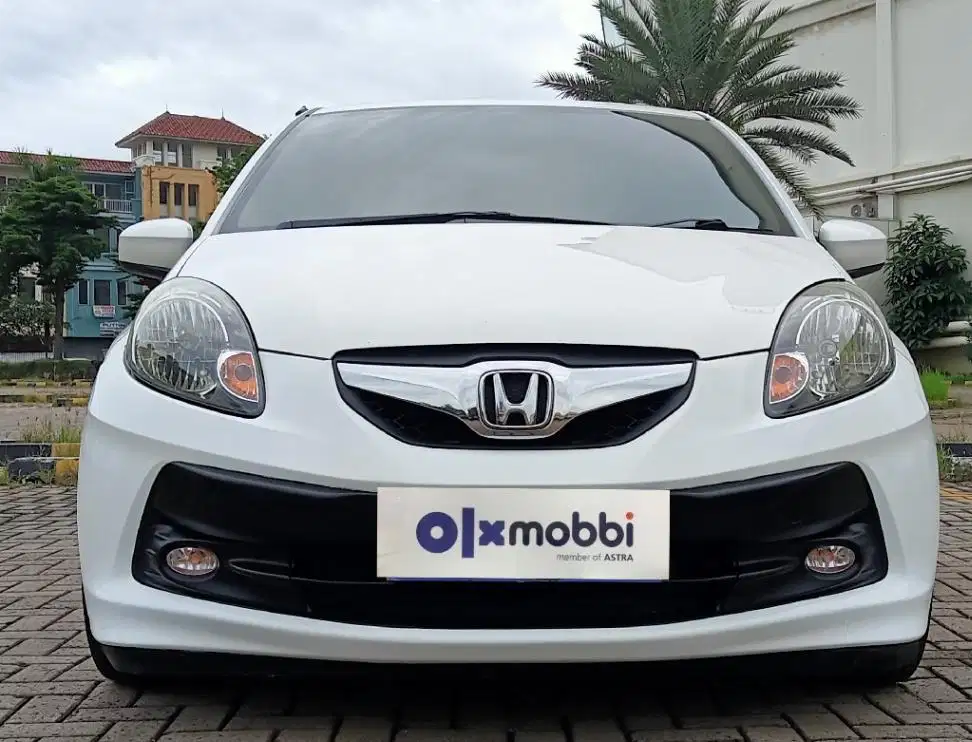 TDP 5,JT, Honda Brio 1.2 E Bensin-AT Putih 2014