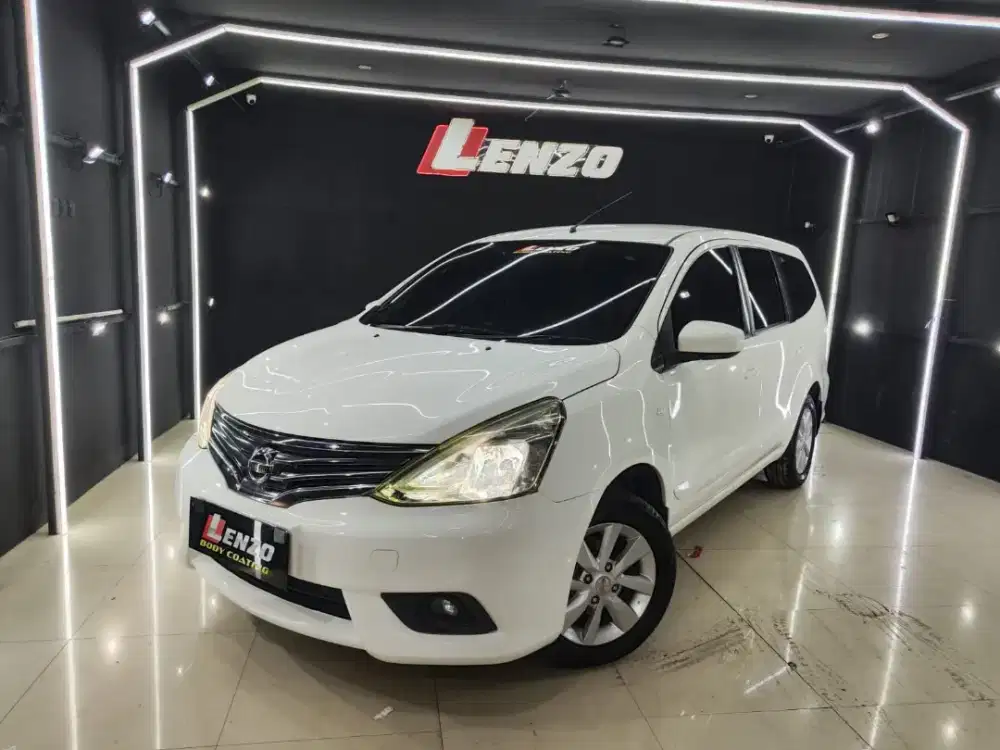 Km83rb PjkPanjang Grand Livina XV 1.5 at matic 2014 Putih Lenzo mobil
