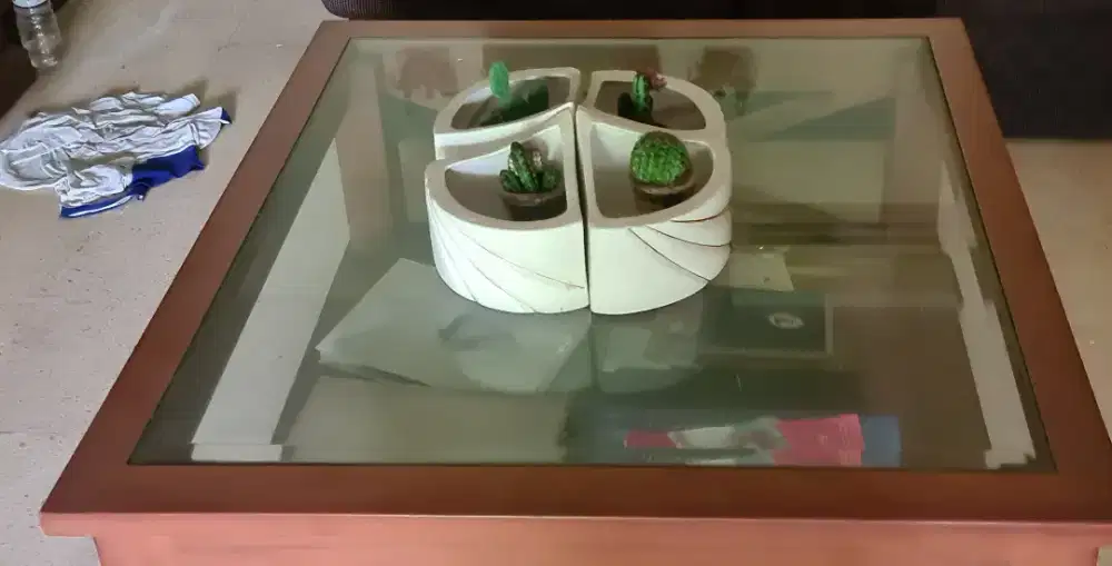 Dijual Meja Kaca baguuusss