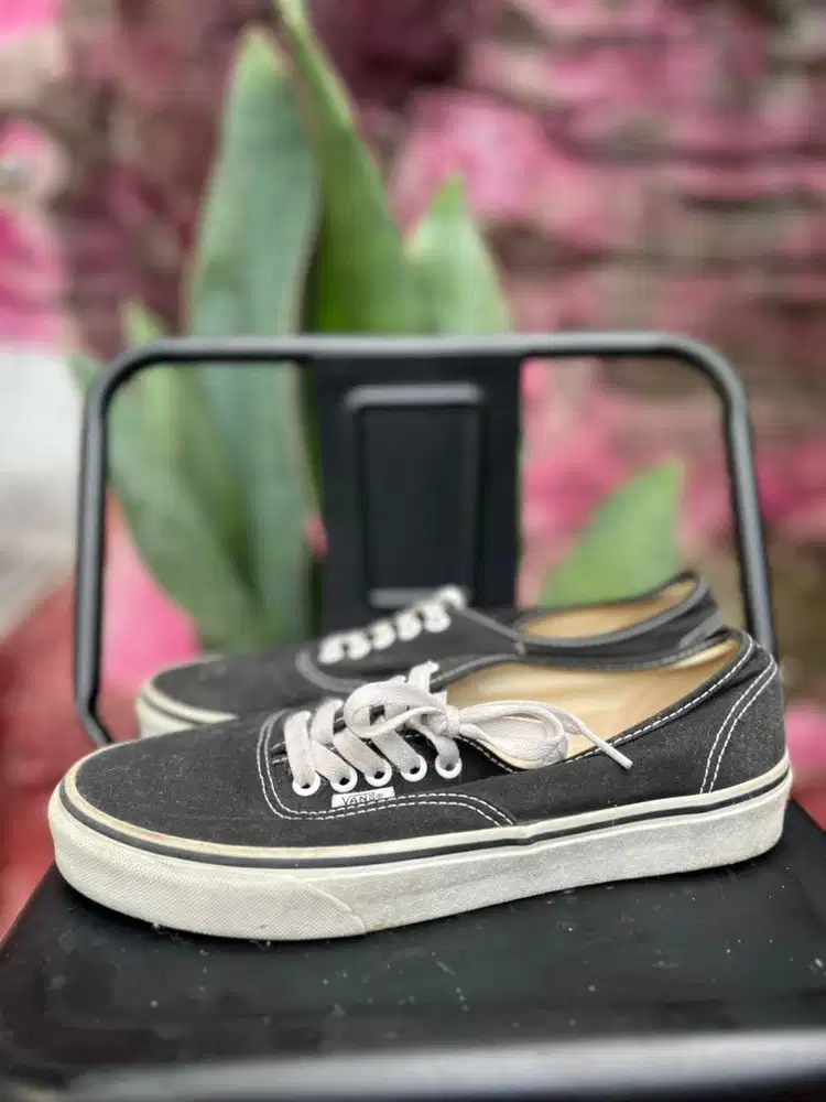 Dijual Sepatu Vans