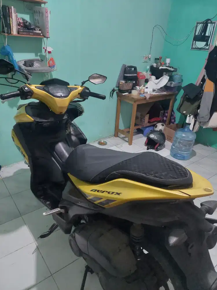 Aerox kuning 155cc 2018