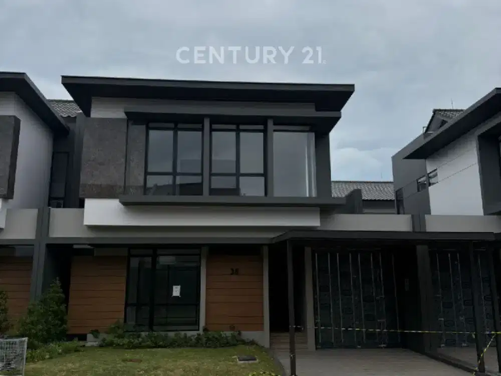 Rumah KBP Baru Nilacakra 2 Lantai Dekat Shopping Center