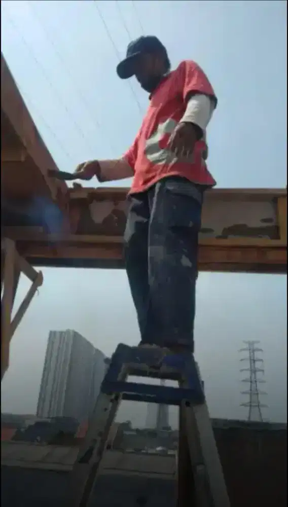 Jasa Renovasi Rumah, Tukang