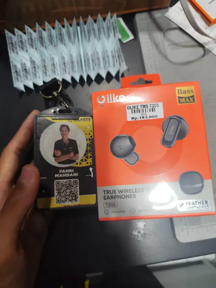 NEW TWS OLIKE T205