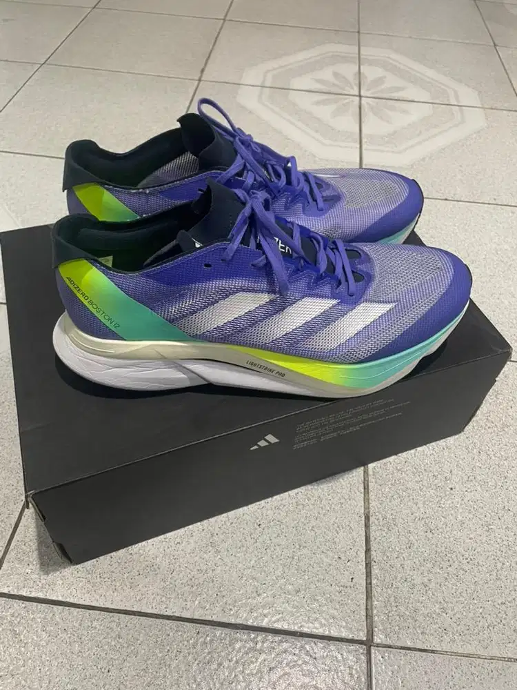 ADIDAS ADIZERO BOSTON 12 SIZE 46