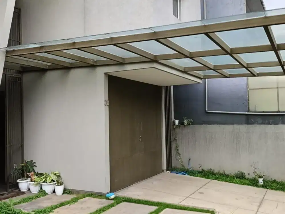 Rumah Nyaman Design by TAN TIK LAM di Batununggal