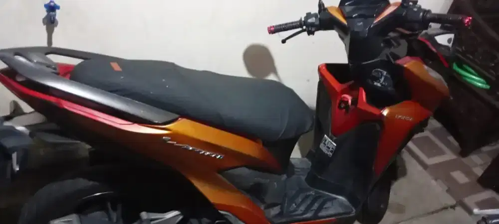 Vario 150 Red Matte