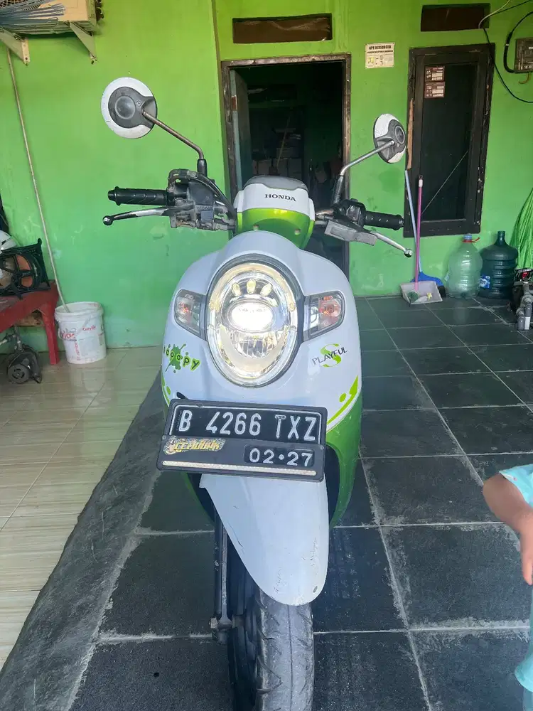 Scoopy 2018 Butuh uang