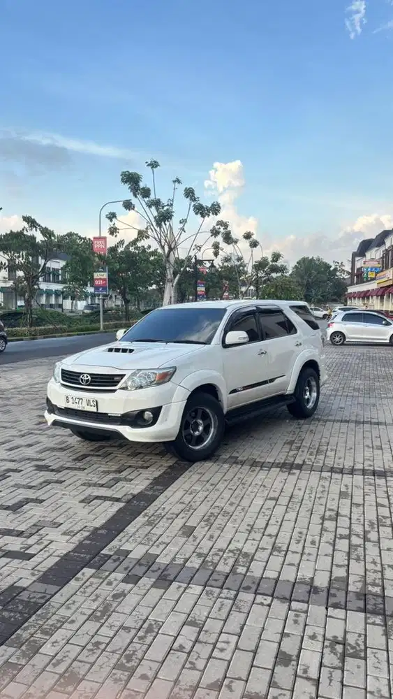 Fortuner Vnt TRD 2015 JUAL CEPATTT