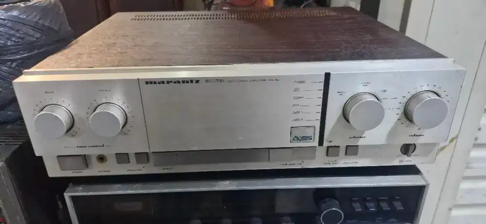 Integrated aamplifier Marantz PM 54 japan