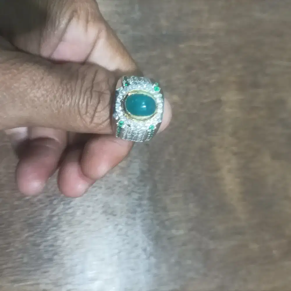 Batu bacan majiko