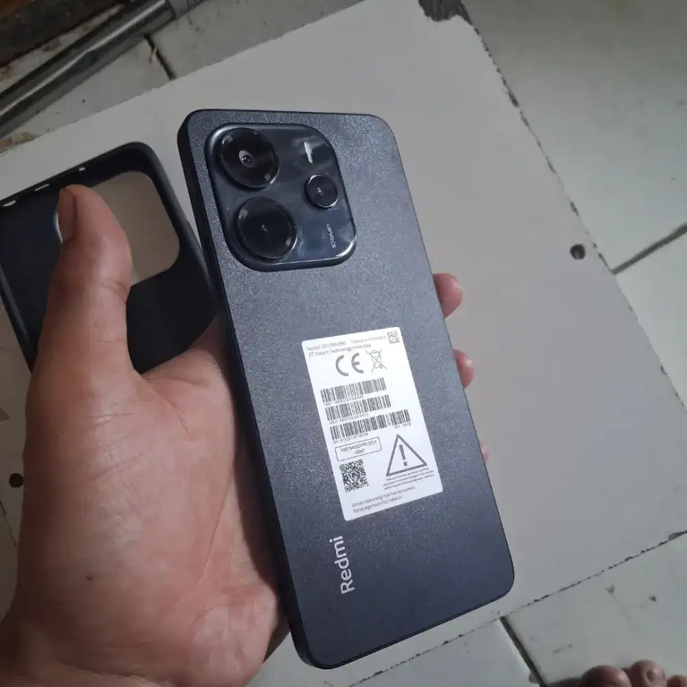 Bismillah

Xiaomi Note 14 5G
Ram 8/256

 mulus
Free Casing (hp only)