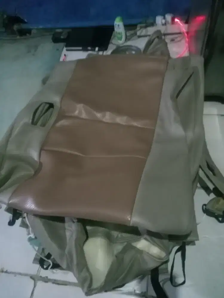 Sarung jok Toyota Rush