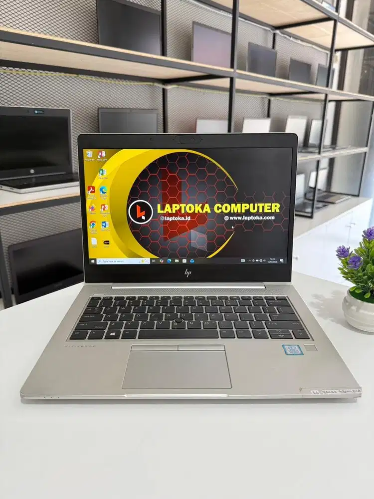 Di jual laptop hp core i5 gen8 ram 8gb ssd