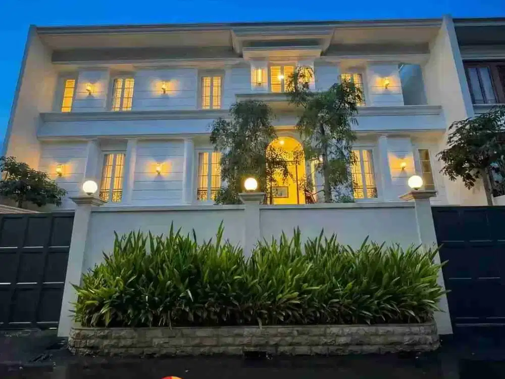 The Last Stronghold: A Requiem For The Rising Tides