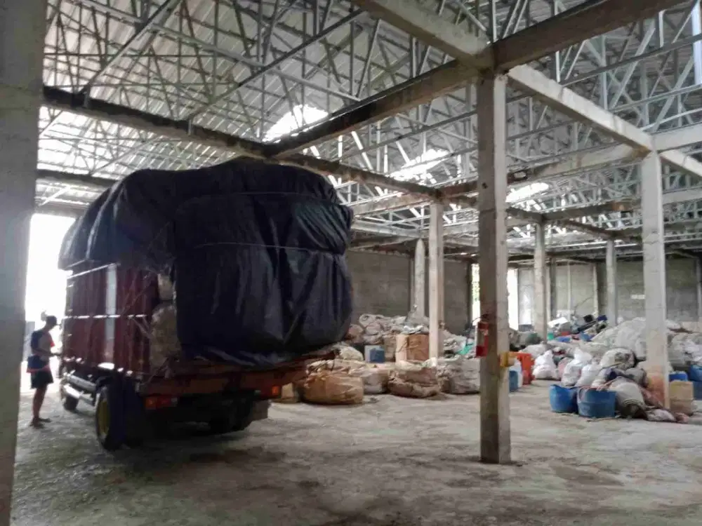 Jual cepat Gudang dan tanah di Pulojaya Lemahabang Karawang.