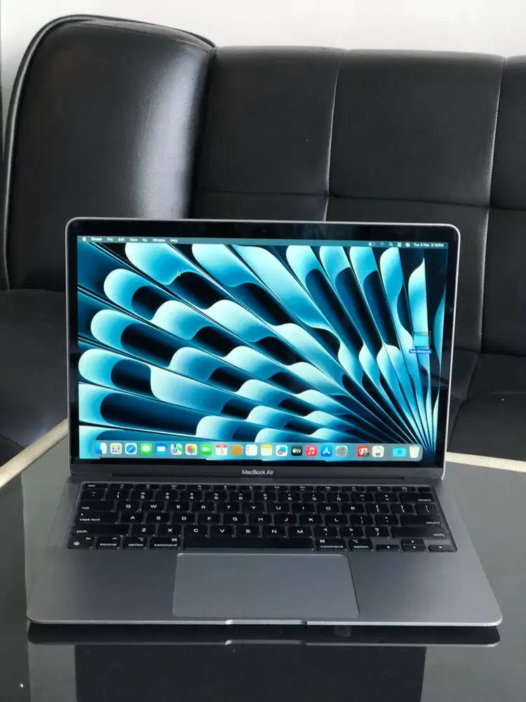 MacBook Air M1 2020 13inch 8GB/256GB | Tipis, Ringan, Baterai Awet
