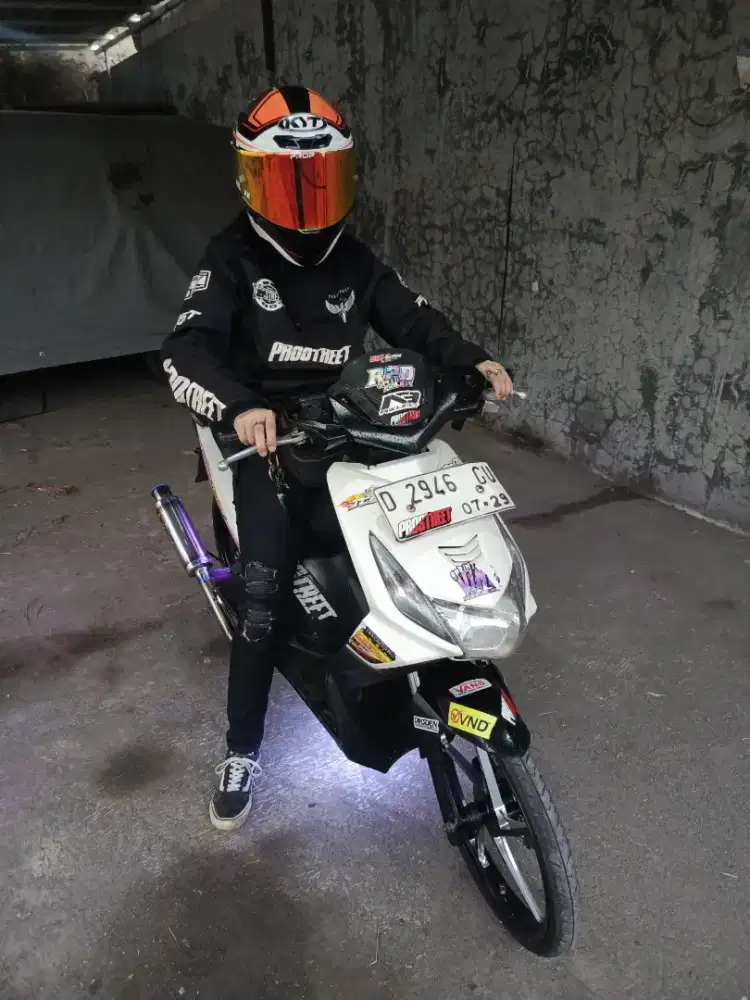 Dicari pria untuk bantu berjualan nasi goreng