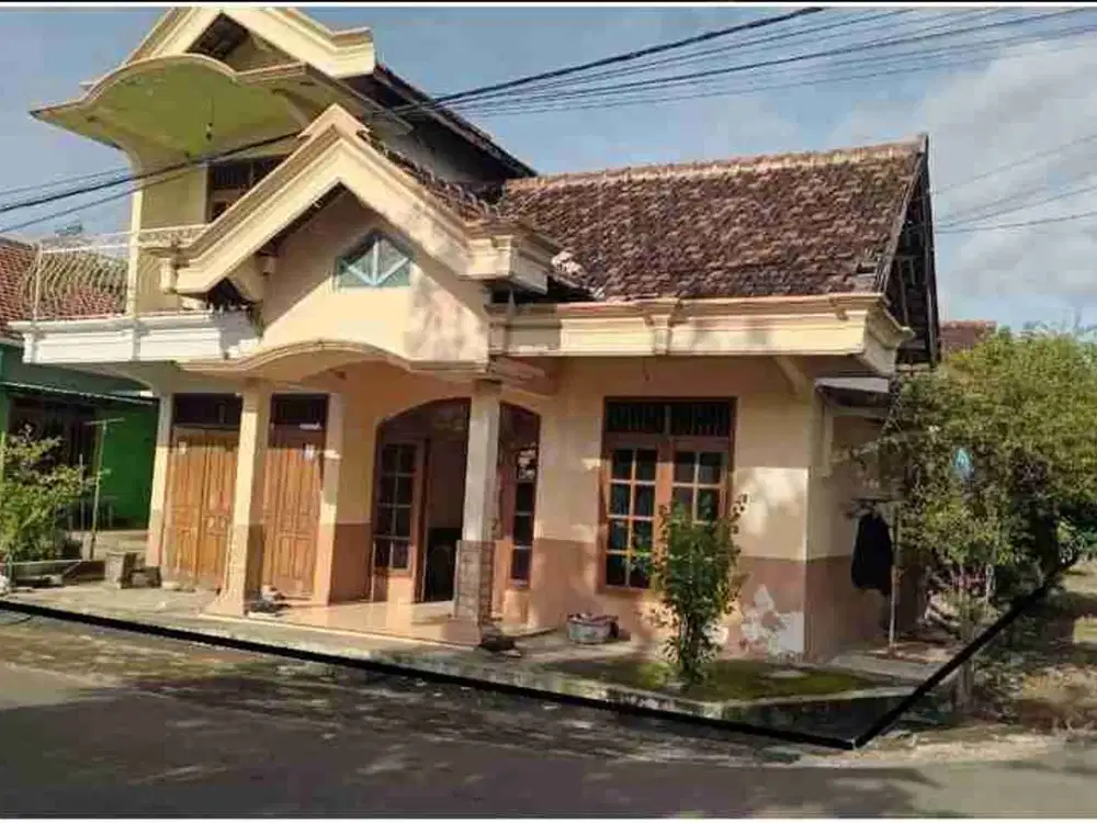 DI JUAL RUMAH
KEL. : BANJARSARI KULON
KEC. : DAGANGAN
KAB  : MADIUN