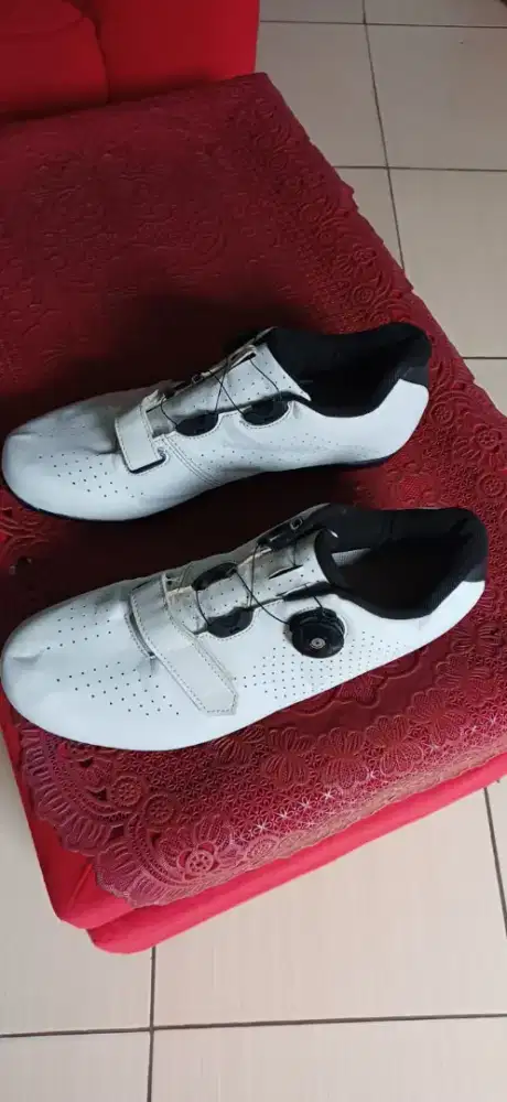 Sepatu sepeda merek cleat racmmer UK 44