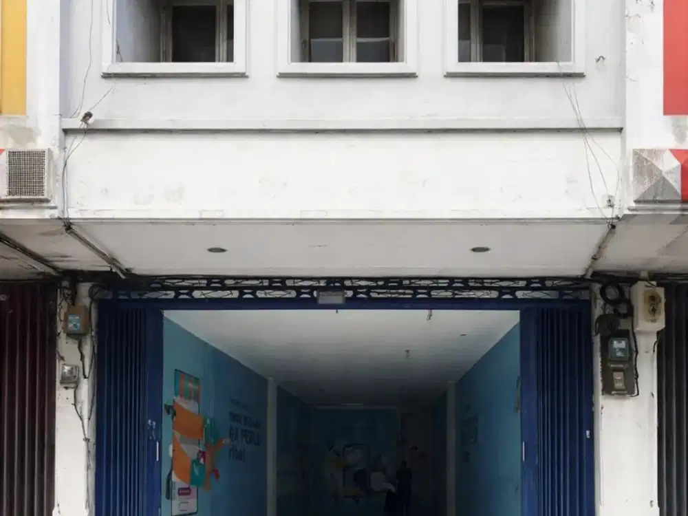 Ruko Mega Galaxy Ada 2 unit AC, Siap huni