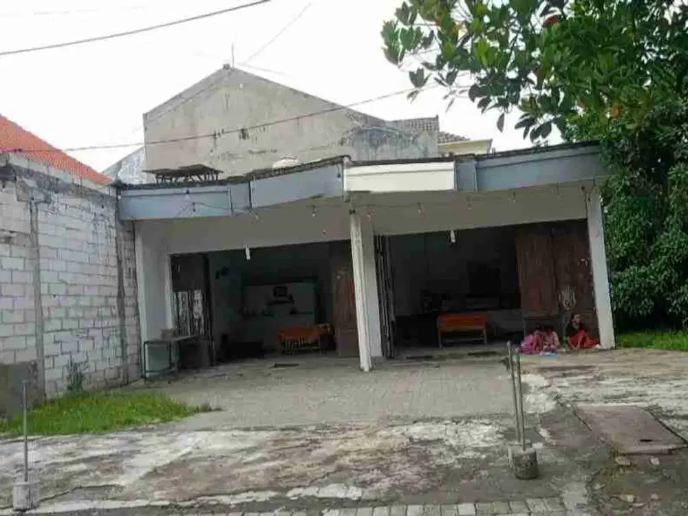 Dijual Gudang Raya Medokan Semampir