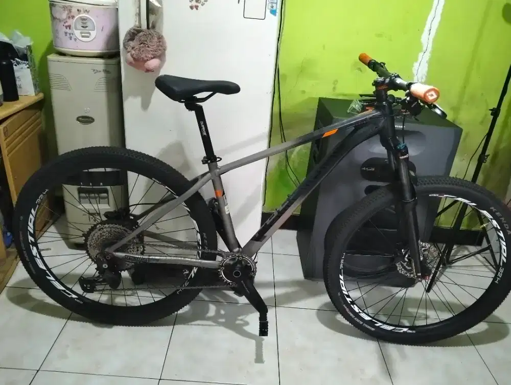 POLYGON XTRADA 6 LE UP-GRADE