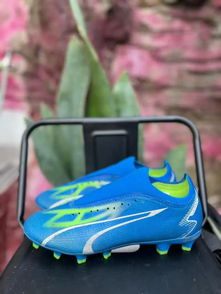 Dijual Sepatu Bola Puma