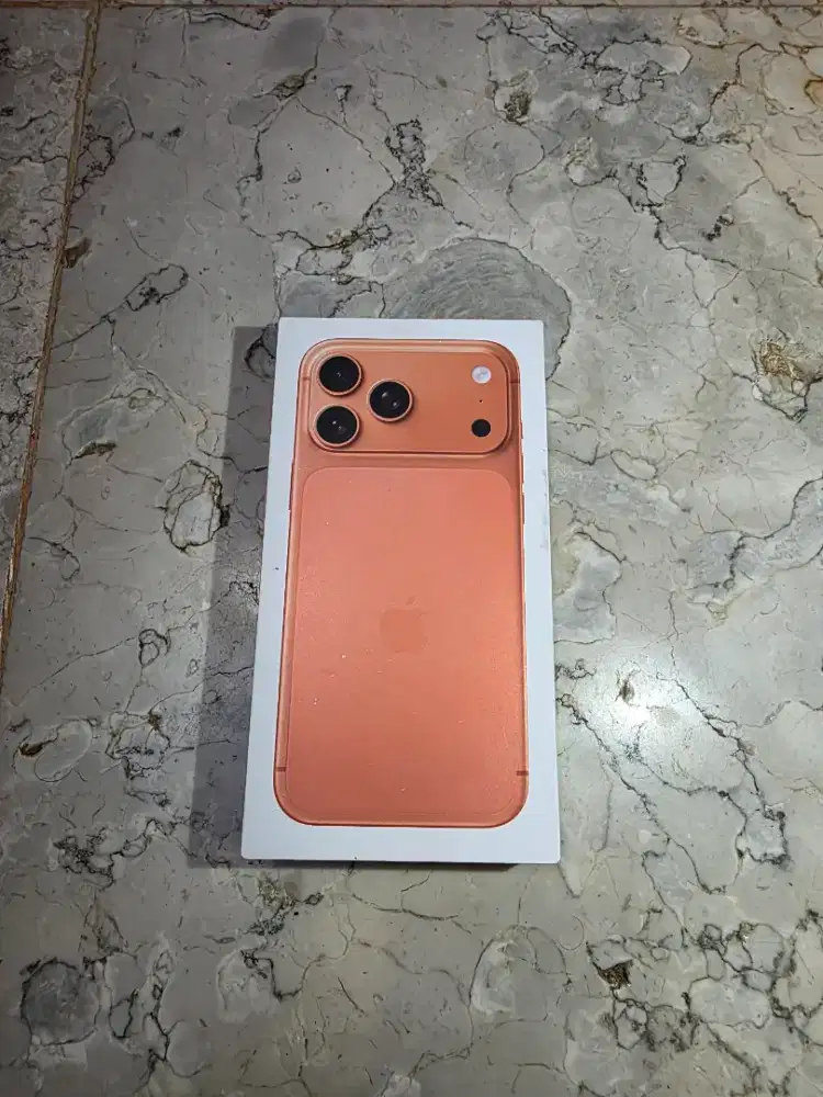 Iphone 17 Promax 256GB Cosmic Orange Kondisi 100% baru masih segel
