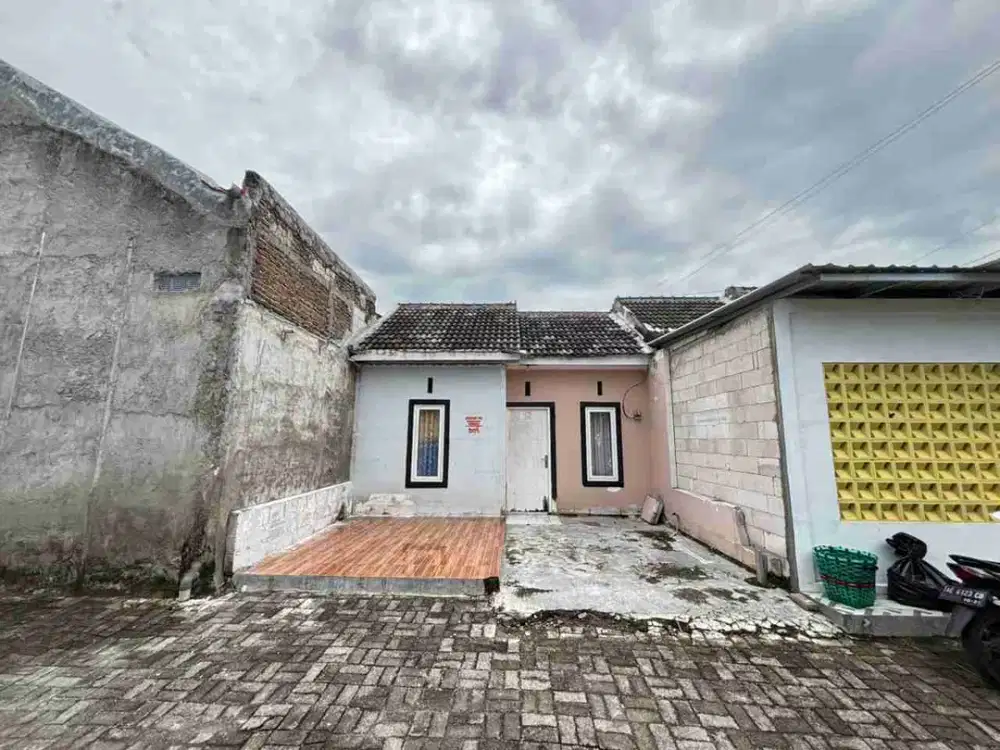 DI JUAL RUMAH
PERUM THE JIWAN RESIDENCE BLOM D-04
KEL. : JIWAN
KEC. : JIWAN
KAB  : MADIUN