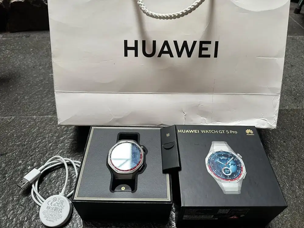 Huawei Watch GT 5 Titanium  Full set -  Garansi Huawei Indo