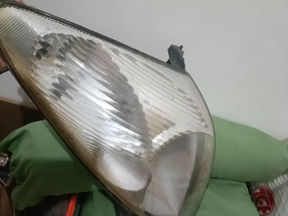 Headlamp livina L10 sebelah kiri