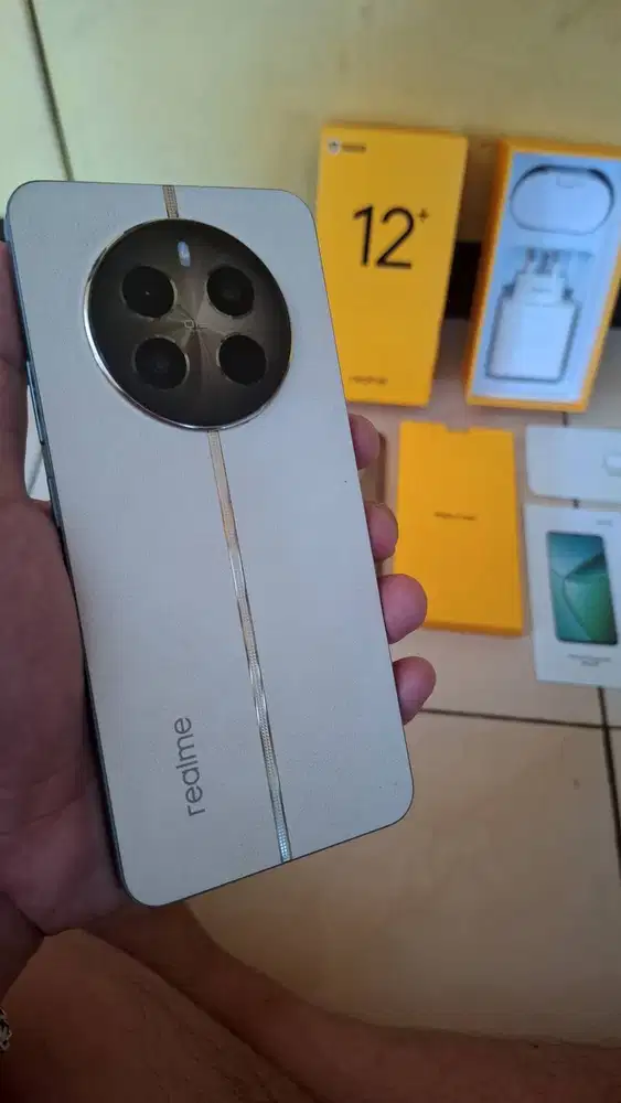 Realme 12+ Plus 5G 12/512 Fullset BU
