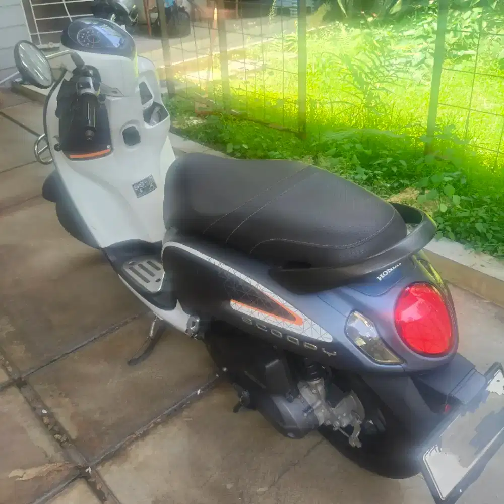 Honda Scoopy Low KM Tahun 2023