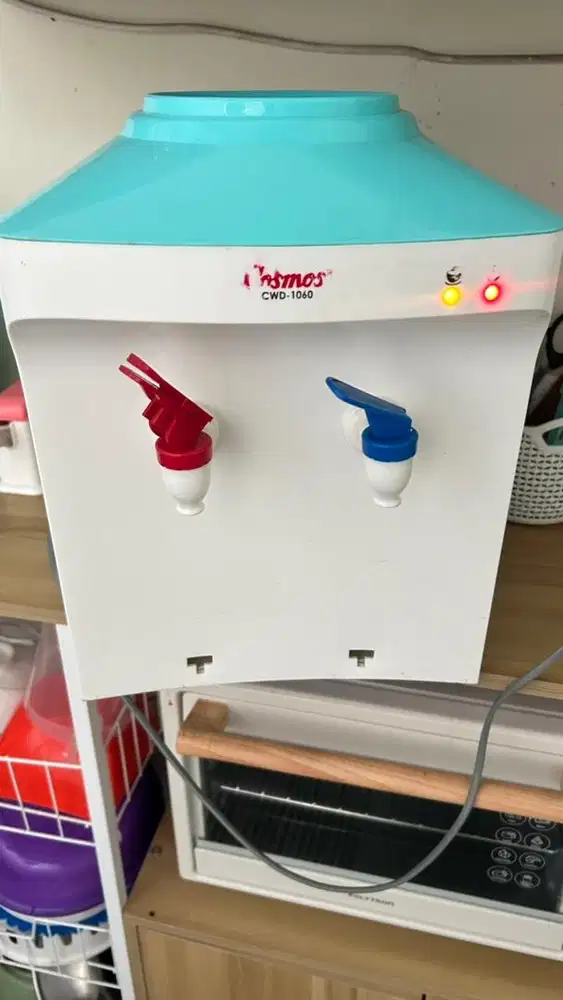 Dispenser cosmos