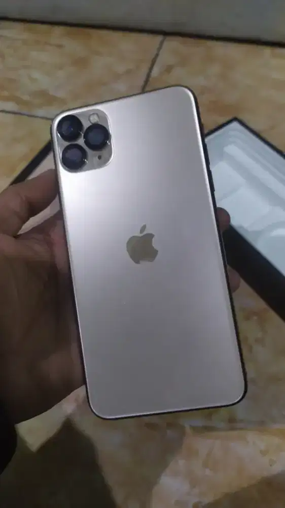 Iphone 11 Pro Max 64 Gold ex Ibox