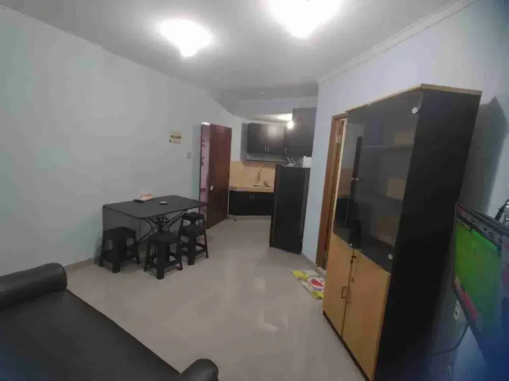 Apartemen Mediterania Gajah Mada Tipe 3 Bedrooms, Full Furnished Rapih Sudah Renov dan Free Wifi