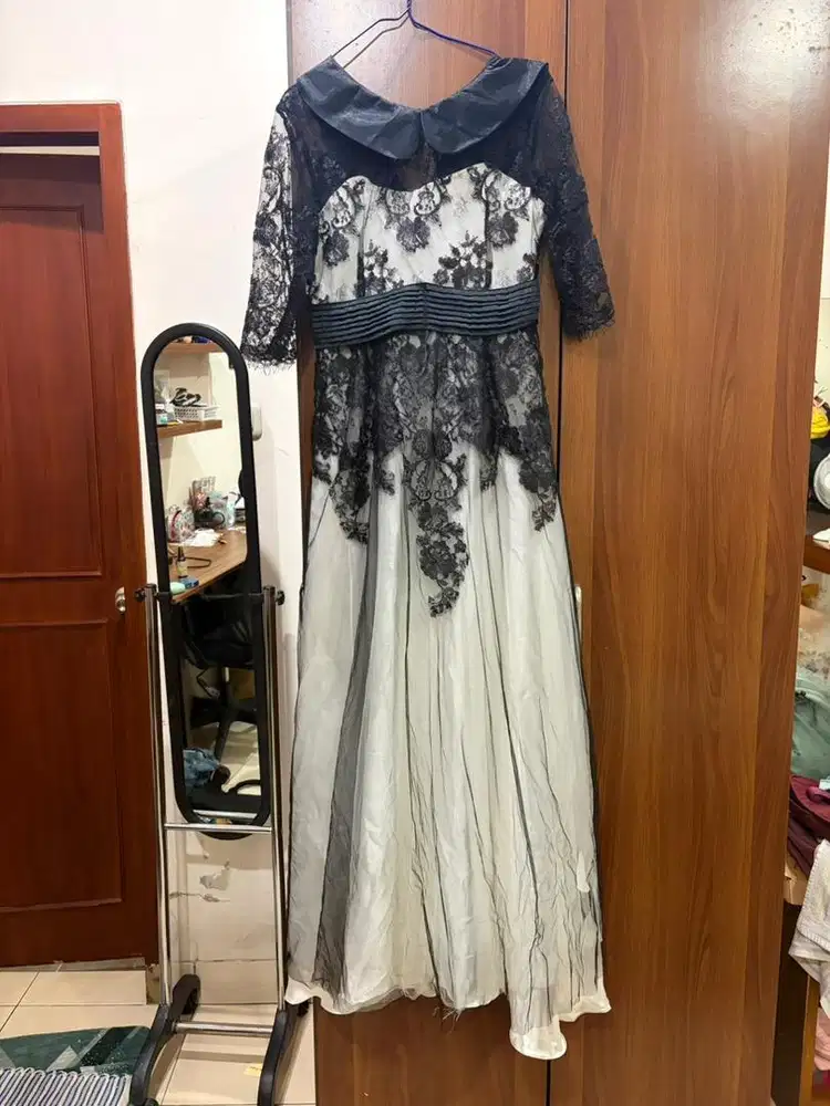 Dress wanita, wedding dress