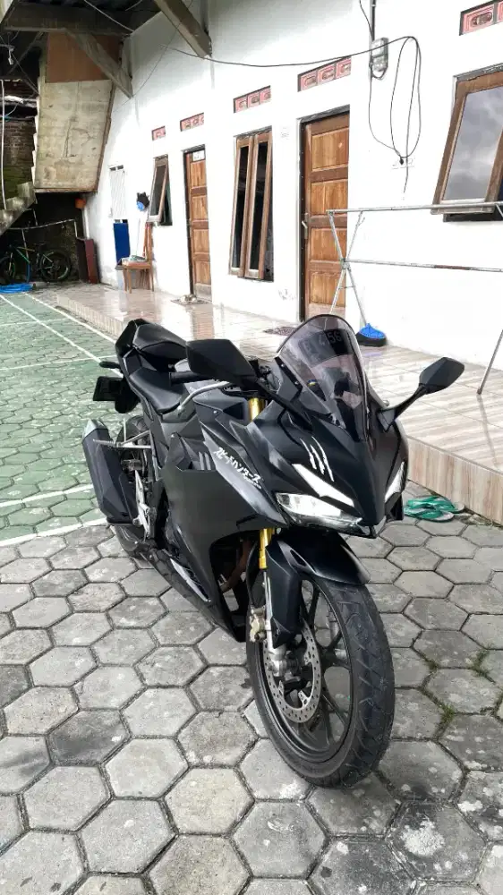 CBR 150 R2 TAHUN 2022