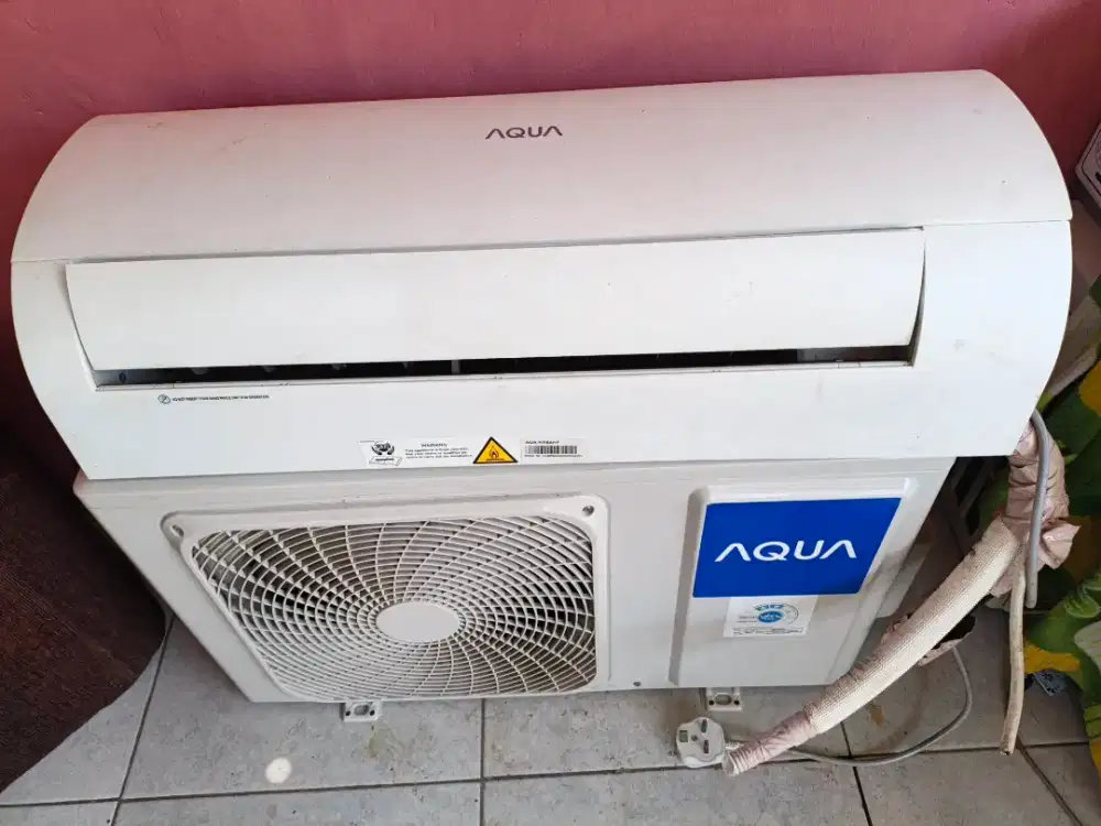 AC Aqua 1/2 PK lowwat termasuk pasang