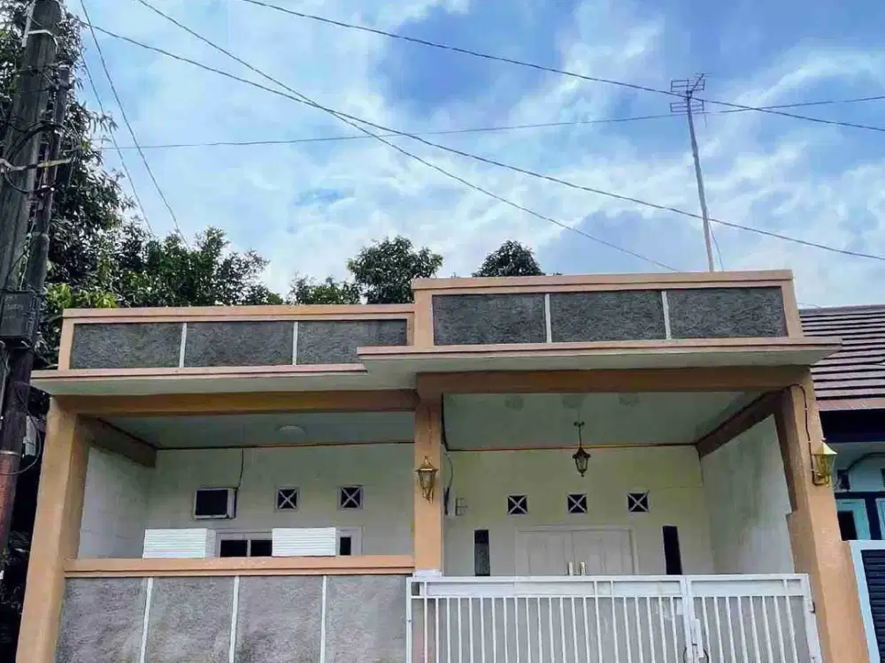 Dijual Cepat Rumah Rapi Di Pekayon Jaya dekat Pakuwon Mall bekasi