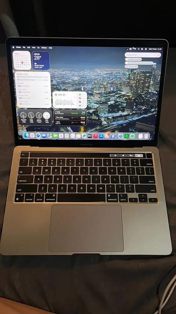 Macbook pro M1 13 Inch Ram 16Gb SSD 1 Tera